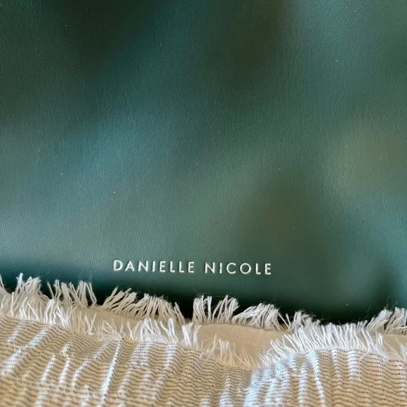 Danielle Nicole Slytherin Backpack - Picture 4 of 6